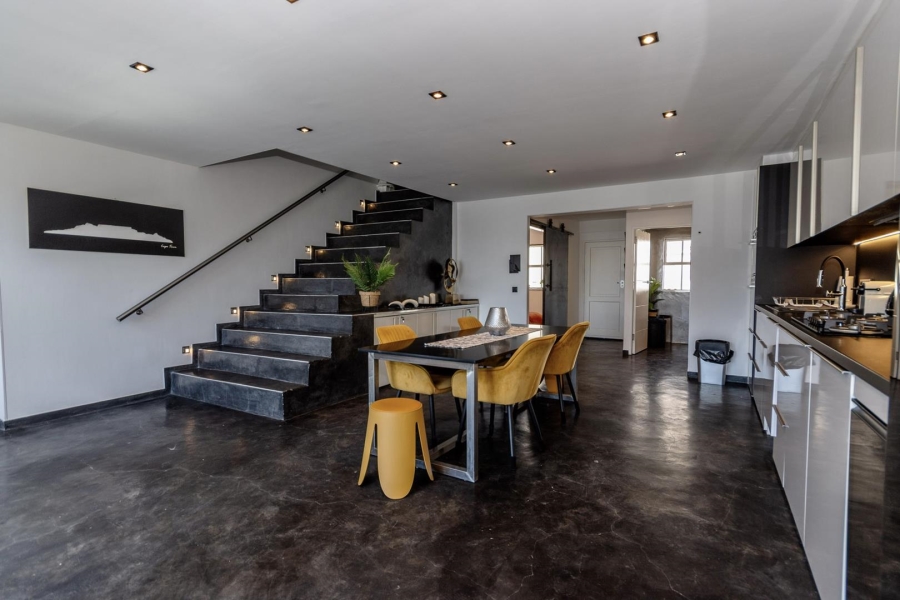 2 Bedroom Property for Sale in Cape Town City Centre Western Cape